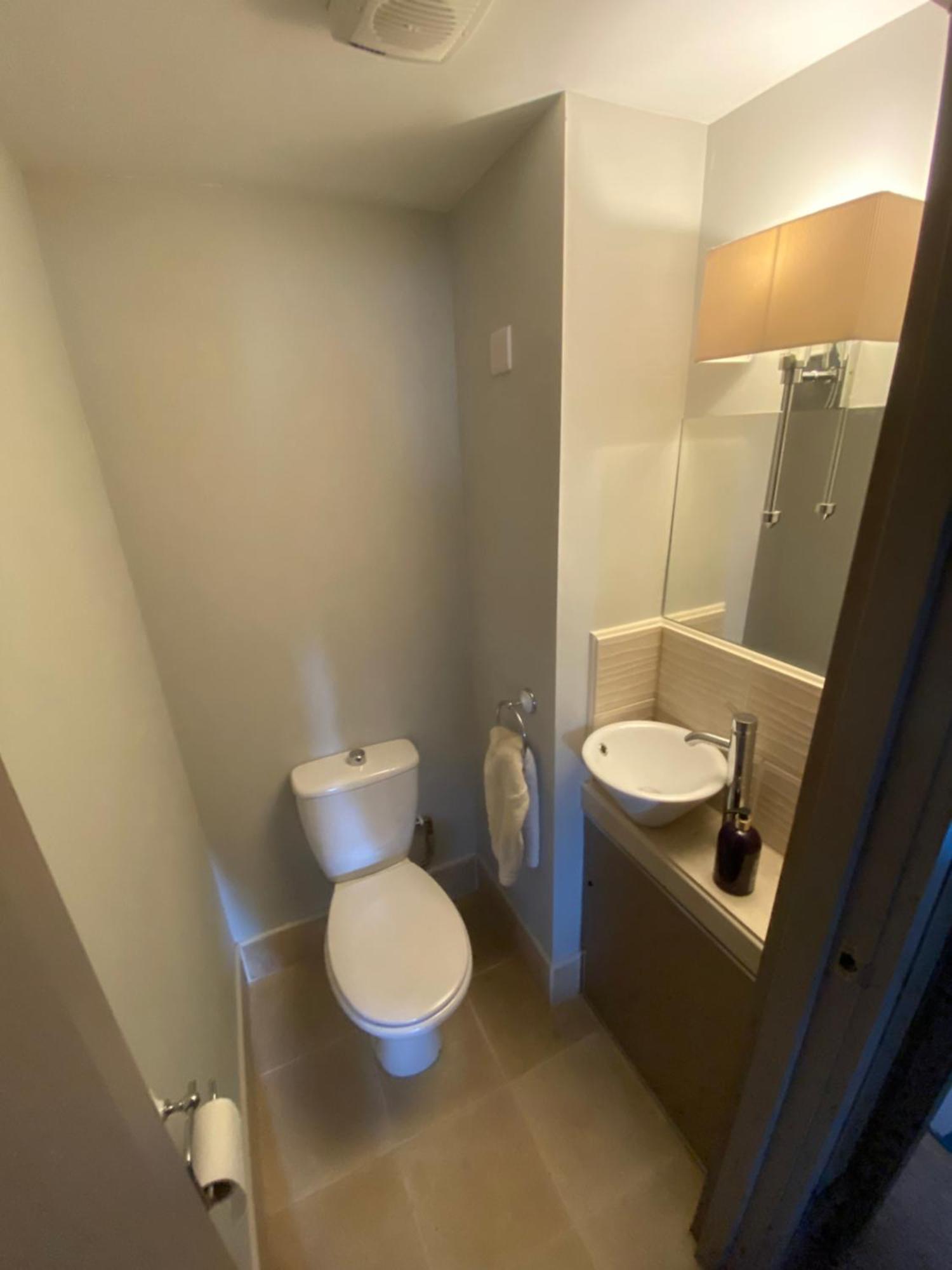Quiet Cosy 1 Bedroom Carrington F1 * Nottingham